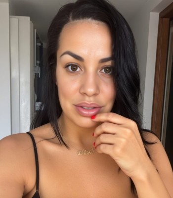 avatar for Paula Mikić